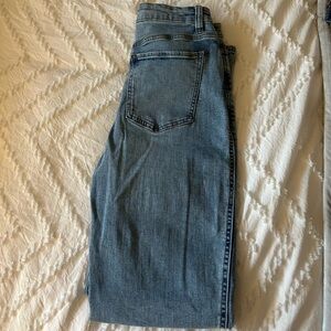 The 90’s Straight Jeans